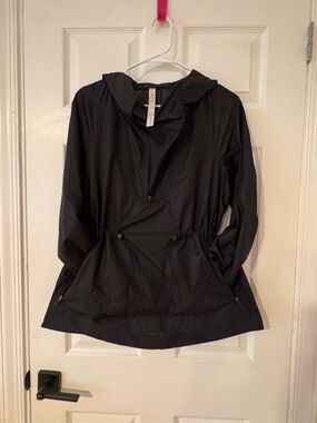 Lululemon Cinch-Waist Half-Zip Running Black Jacket Beautiful and Chic